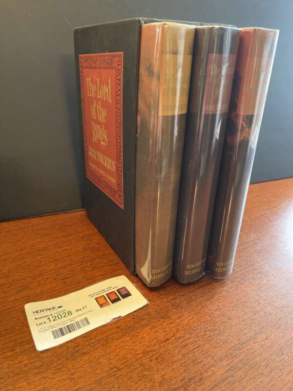 Lord of the Rings 2nd Edition Slipcase Set - Image 3